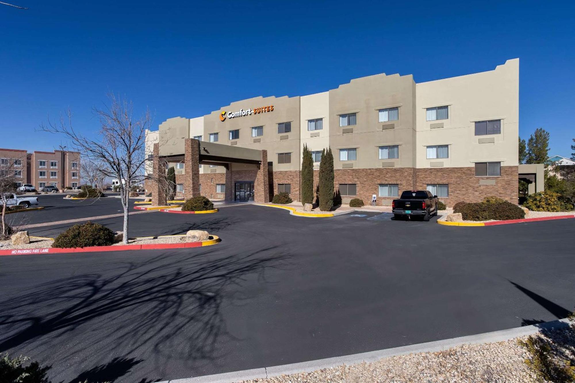 Comfort Suites University Las Cruces Exterior photo