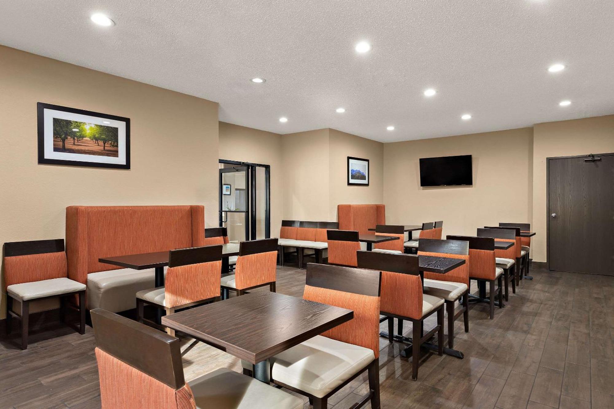 Comfort Suites University Las Cruces Exterior photo